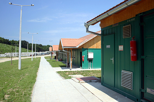 Barakkok
// Fot�: nak, nl, (c) 1999-2021 Index.hu