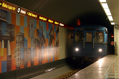 K�pek a falakon
// Fot�: Nagy Attila, (c) 1999-2021 Index.hu