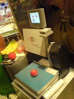 M�r az IBM m�rlege.
// Fot�: Index.hu, (c) 1999-2021 Index.hu