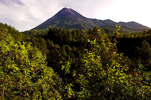 Merapi
// Fot�: Egyed P�ter, (c) 1999-2021 Index.hu