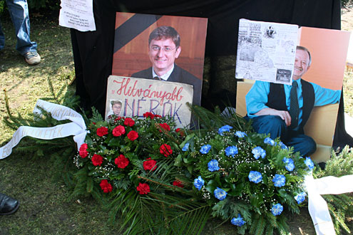 Politikailag eltemettk
// Fot: Katona Boglrka, (c) 1999-2025 Index.hu