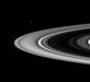 A Szaturnusz-gy�r�k naps�t�tte fele. Ezzel a k�ppel indul a Nasa vide�ja is.