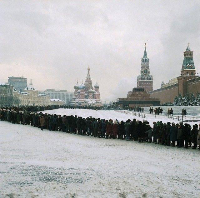 В Мавзолей меньше очередь чем желающих поиметь Катю