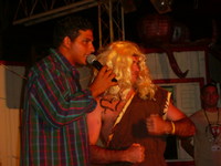 IKHBEL MEG AZ A SZPSZKE TARZAN,A FRJEM!!NO COMMENT:)