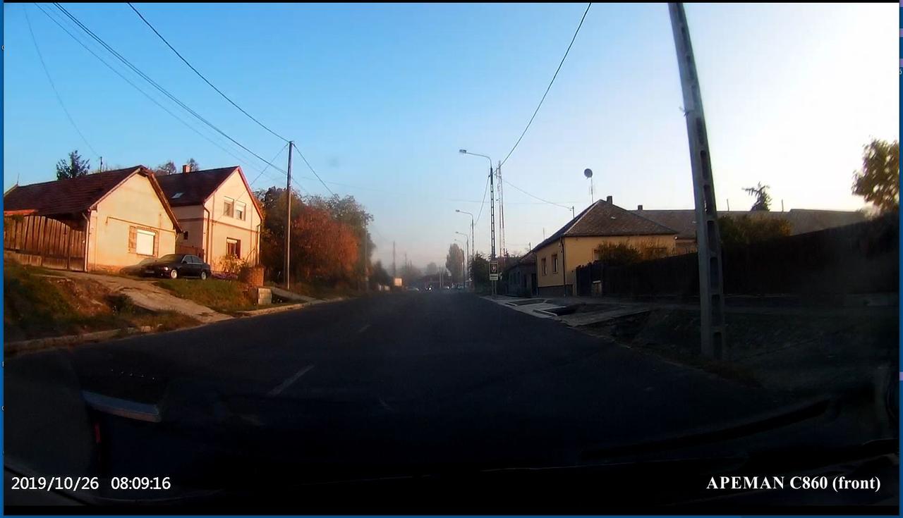 Csatlakoztassa az autométer tach mustangot