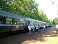 856 Balatonfoldvaron nemzetkozi kocsikkal