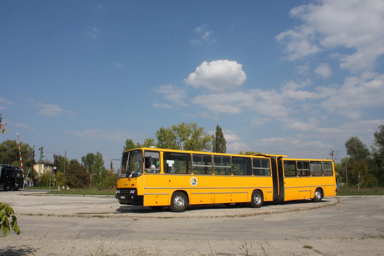 File:Ikarus 280 MZK Bydgoszcz.jpg - Wikimedia Commons