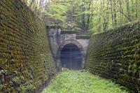 Tunel pod dielikom - a keleti bejárat