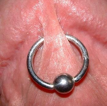 Behelyezés intim piercing Piercing és