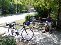 msik pihen, ekkor mosdottam flmesztelen (nagyon jl esett!)