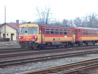 37445 indul Szentesre