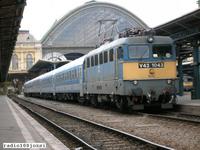 IC524 ma a Keletiben, itt mg nem csrgvel.