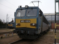 V63-023