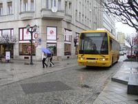14-es busz halad a Bajcsy-Zsilinszky ton