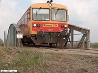 37615-s vonat robog t a hdon Sarkad fell
