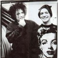 Robert Smith s Brian Molko