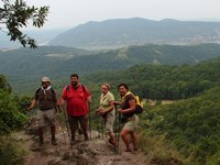 A Borj�f� szikl�in